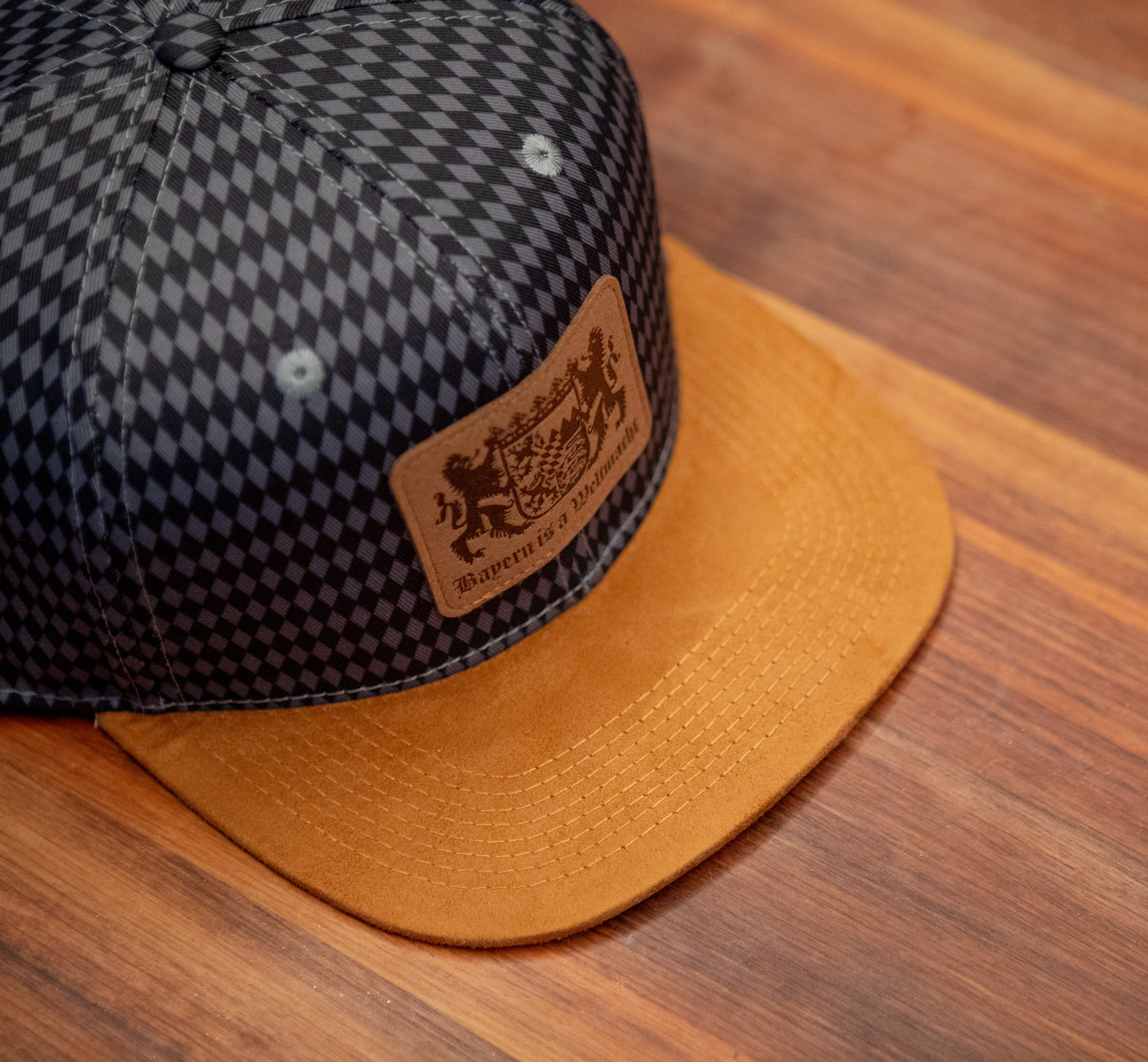 NEU! Wuidleder Cap, schwarz-grau